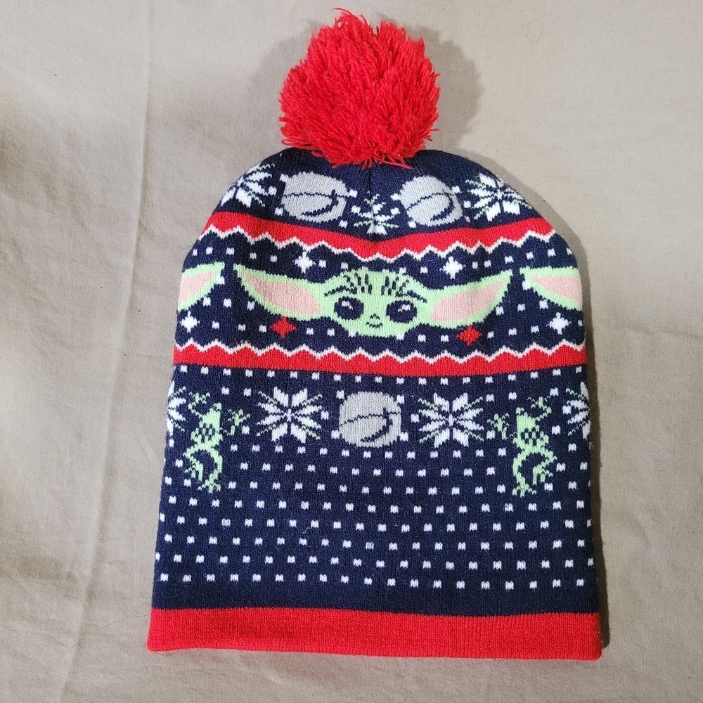 Star Wars baby Yoda pom pom winter hat